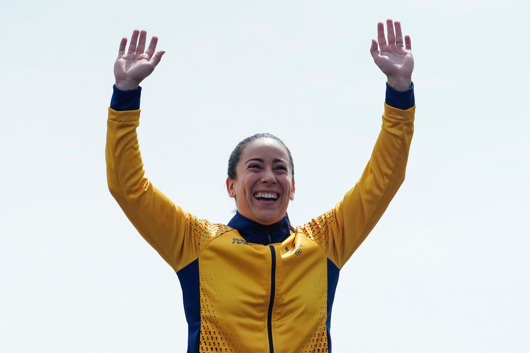 Fotografía de archivo de la deportista colombiana Mariana Pajón. EFE/Adriana Thomasa