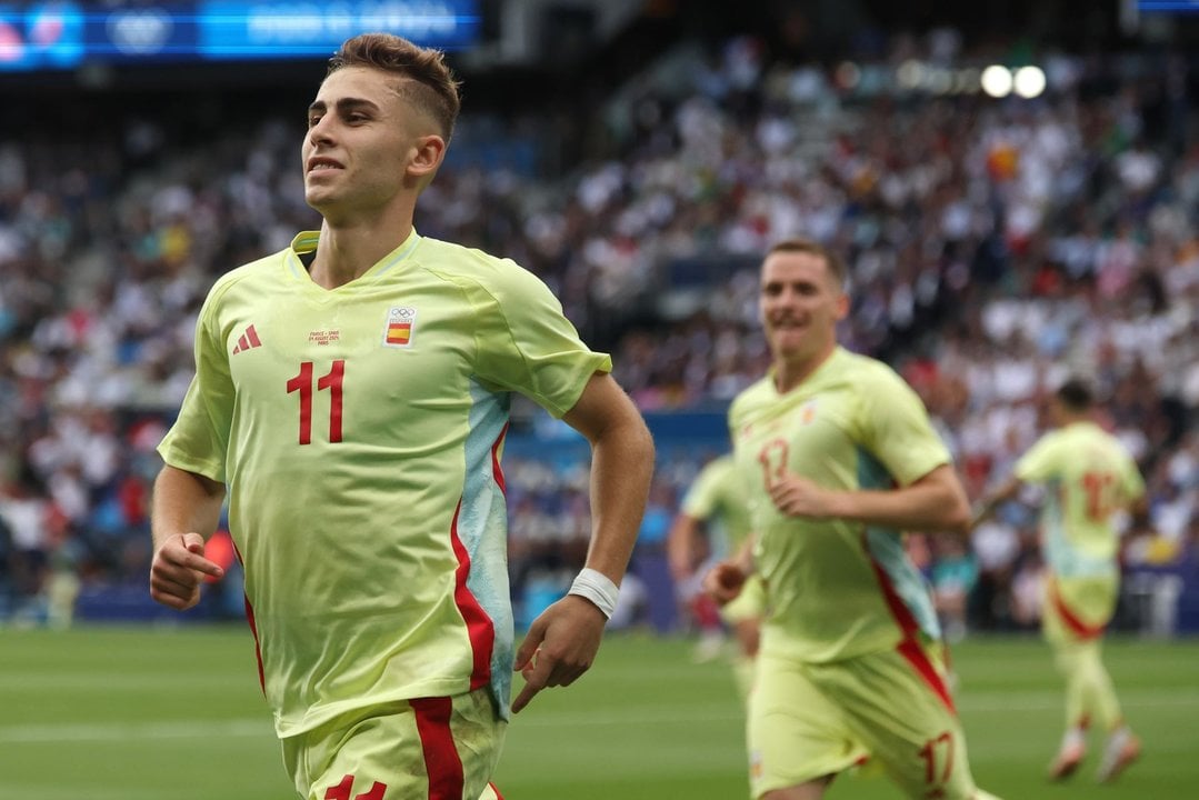 Paris (Francia), 09/08/2024.- Fermín López, con su doblete ante Francia en la primera parte de la final de los Juegos Olímpicos, aumentó su cuenta goleadora a seis y superó a Kiko Narvaez como el máximo artillero de la historia de España en el torneo. EFE/EPA/MOHAMMED BADRA