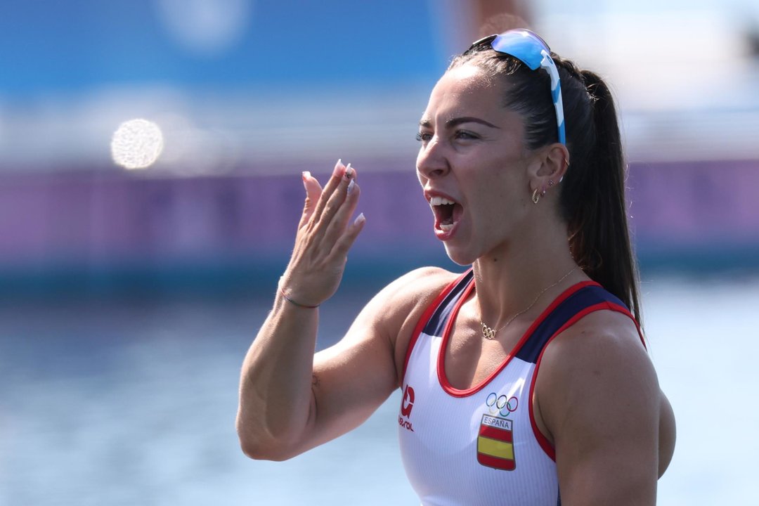 Antia Jacome terminó cuarta la final dl C1 200 m de los Juegos Olímpicos de París. En la imagen, reacciona tras disputar la semifinal. el EFE/EPA/ALI HAIDER