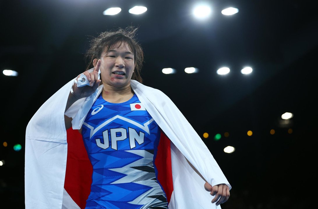 Sakura Motoki tras la final en la categoría de 62 kilos. EFE/EPA/CHRISTOPHE PETIT TESSON